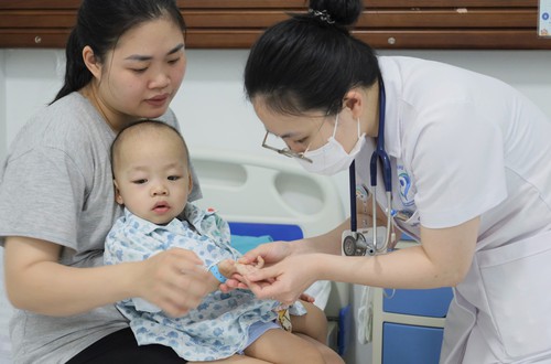 Đồng bộ các biện pháp phòng chống bệnh tay chân miệng đang gia tăng