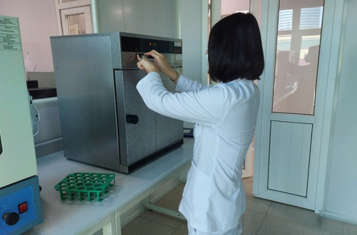 Tăng cường giám sát chất lượng thuốc, mỹ phẩm bảo đảm an toàn sức khỏe nhân dân