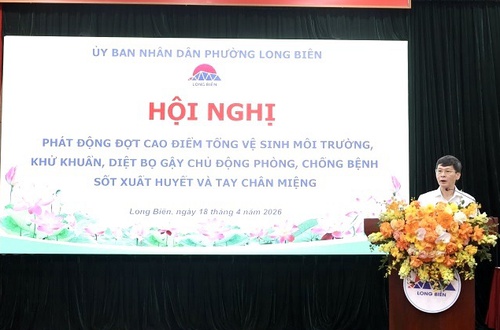 Phường Long Biên phát động cao điểm tổng vệ sinh môi trường phòng, chống bệnh sốt xuất huyết và tay chân miệng