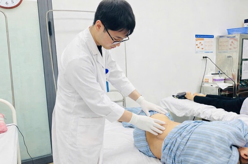 Kết hợp linh hoạt Đông - Tây y trong điều trị đau sau Zona