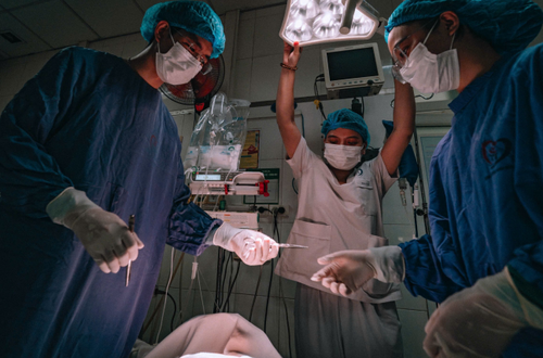 BVĐK Đống Đa triển khai thành công kỹ thuật PICC - Bước tiến mới trong chăm sóc người bệnh nặng