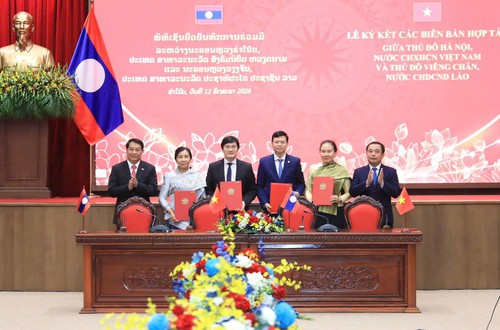 Tăng cường hợp tác y tế giữa Thủ đô Hà Nội và Thủ đô Viêng Chăn (Lào)