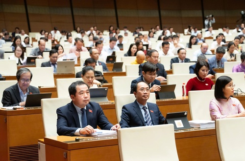 Luật Thủ đô và sự chuyển động của mô hình hành chính phục vụ ở Hà Nội