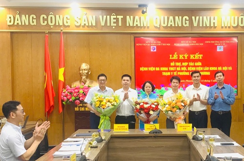 Tăng cường hỗ trợ chuyên môn cho y tế cơ sở tại phường Xuân Phương