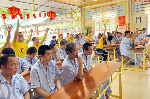Kỷ niệm 136 năm ngày sinh Chủ tịch Hồ Chí Minh: Lan tỏa yêu thương- ấm áp tinh thần người bệnh