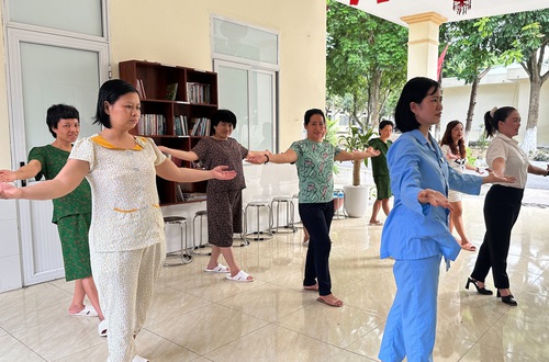 Chiến dịch “40 ngày đêm” đẩy mạnh toàn diện công tác phục hồi chức năng cho đối tượng tại trung tâm