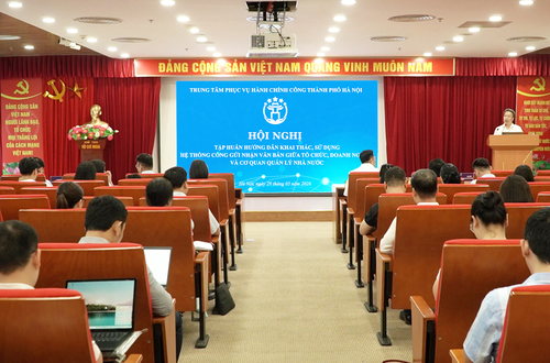 Tập huấn hướng dẫn khai thác, sử dụng hệ thống chuyển nhận văn bản điện tử dùng chung giữa tổ chức, doanh nghiệp với cơ quan nhà nước thành phố Hà Nội