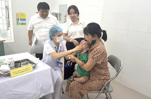 Các xã, phường đồng loạt triển khai Chiến dịch bổ sung Vitamin A đợt 1 năm 2026