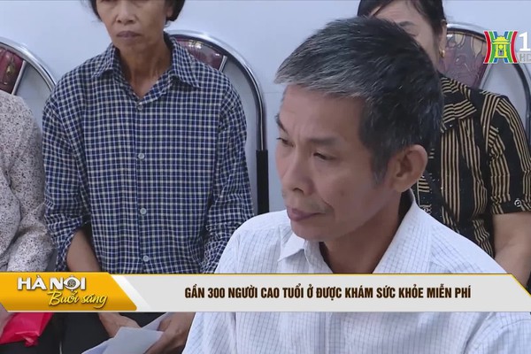 UBND xã Bất Bạt – Thành phố Hà Nội phối hợp với bệnh viện E Hà Nội, tổ chức tư vấn, khám chữa bệnh miễn phí cho người cao tuổi trên địa bàn xã.