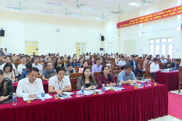 Thiết thực người đứng đầu cấp ủy đối thoại với Nhân dân