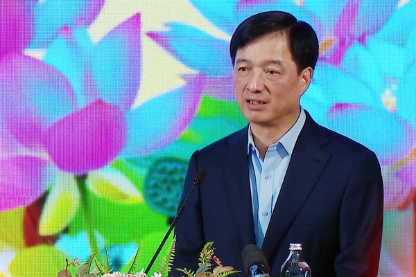 Người đại biểu trong kỷ nguyên mới