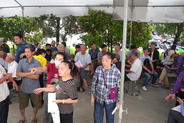 Xã Thanh Oai tiếp tục chi trả tiền bồi thường, hỗ trợ GPMB dự án khu đô thị thể thao Quốc tế Hà Nội.