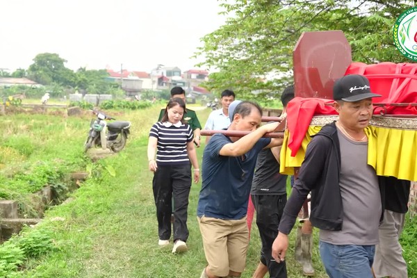 Người dân xã Thanh Oai đồng thuận di dời mồ mả, chung tay bàn giao mặt bằng phục vụ Dự án Khu đô thị thể thao Quốc tế Hà Nội