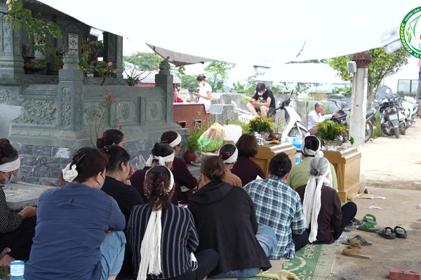 ĐẨY NHANH TIẾN ĐỘ DI CHUYỂN MỒ MẢ, BÀN GIAO MẶT BẰNG THỰC HIỆN DỰ ÁN KHU ĐÔ THỊ THỂ THAO QUỐC TẾ HÀ NỘI