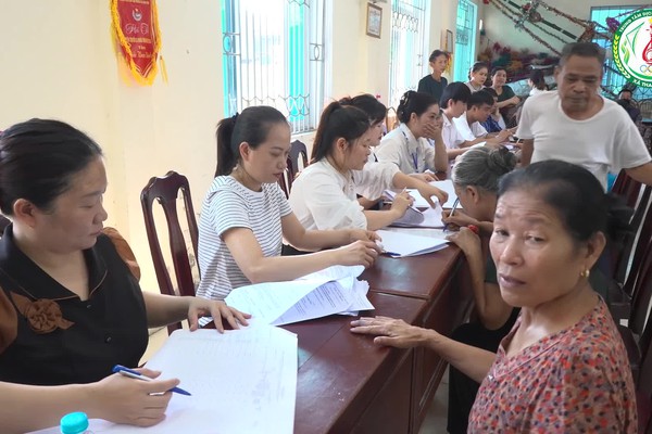 Xã Thanh Oai chi trả hơn 36 tỷ đồng bồi thường, hỗ trợ giải phóng mặt bằng cho các hộ dân thôn Đoàn Kết