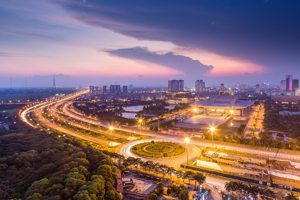 Vẻ đẹp huyền ảo Hà Nội về đêm