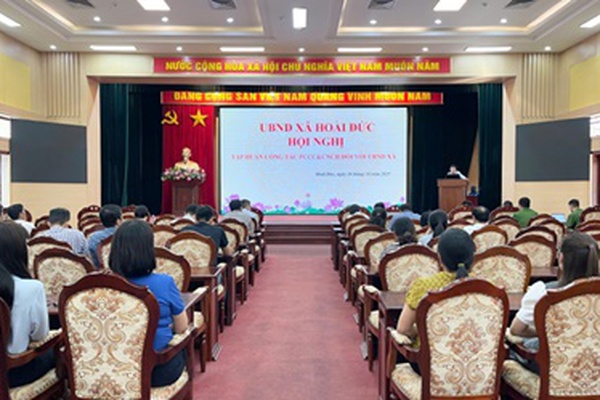 UBND xã Hoài Đức tổ chức tập huấn công tác quản lý, kiểm tra về PCCC va CNCH năm 2025
