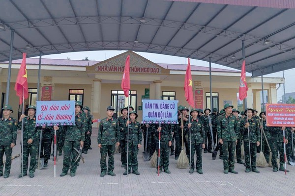 XÃ ĐA PHÚC - Những hình ảnh thực hiện công tác dân vận giai đoạn 2 năm 2025 của Trung đoàn 141 (Sư đoàn 312).