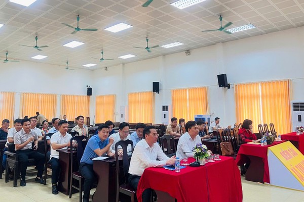 HỘI NGHỊ SƠ KẾT VẬN HÀNH THỬ NGHIỆM MÔ HÌNH CHÍNH QUYỀN ĐỊA PHƯƠNG HAI CẤP