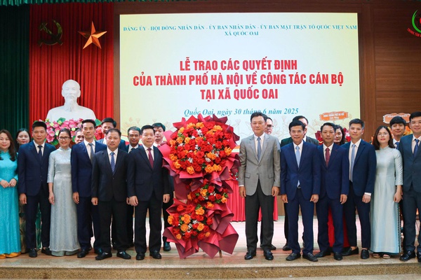 XÃ QUỐC OAI CHÍNH THỨC THÀNH LẬP THEO MÔ HÌNH CHÍNH QUYỀN HAI CẤP
