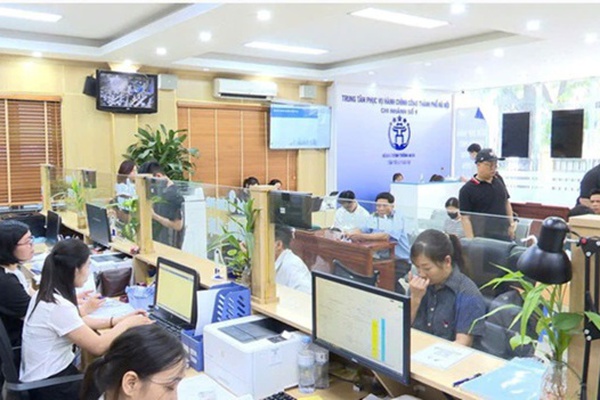 Hoài Đức tiếp nhận, giải quyết hơn 600 thủ tục hành chính trong gần 2 tuần đầu thực hiện mô hình chính quyền địa phương 2 cấp