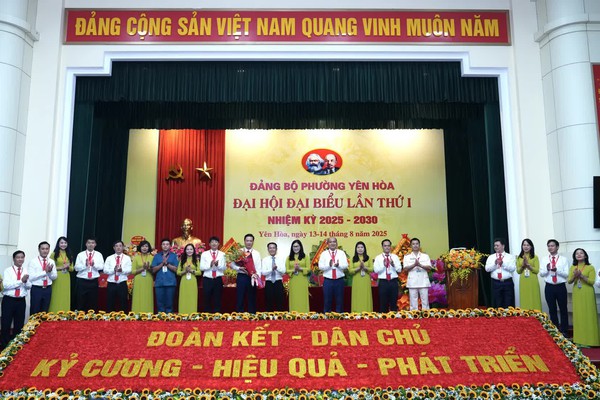 Đảng bộ phường Yên Hoà đã tổ chức thành công Đại hội đại biểu Đảng bộ phường lần thứ Nhất với chủ đề 