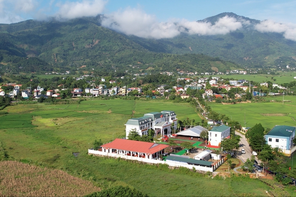 YÊN XUÂN - HỢP SỨC VƯƠN XA, KHẲNG ĐỊNH TẦM VÓC.
BẢN LĨNH CHÍNH TRỊ MỚI, TẦM NHÌN PHÁT TRIỂN 