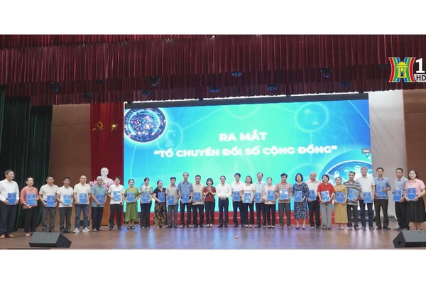 Phường Cầu Giấy ra mắt 55 tổ chuyển đổi số cộng đồng
