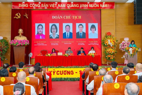 Đại hội đại biểu Đảng bộ Phường Ô Chợ Dừa lần thứ I, nhiệm kỳ 2025 - 2030 thành công rực rỡ
