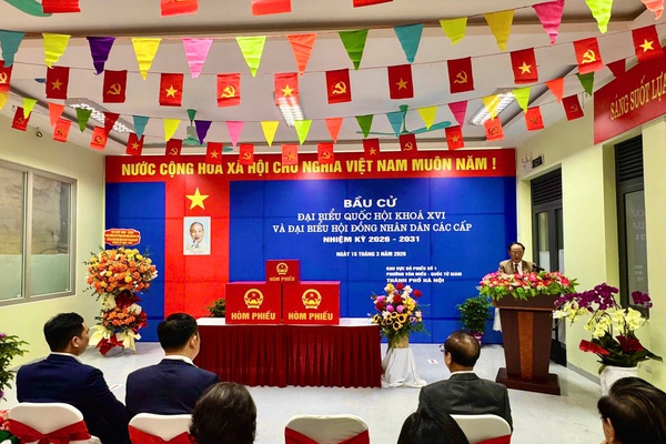 PHƯỜNG VĂN MIẾU – QUỐC TỬ GIÁM TỔ CHỨC LỄ KHAI MẠC CUỘC BẦU CỬ ĐẠI BIỂU QUỐC HỘI KHÓA XVI VÀ ĐẠI BIỂU HĐND CÁC CẤP NHIỆM KỲ 2026 – 2031 TẠI CÁC KHU VỰC BỎ PHIẾU