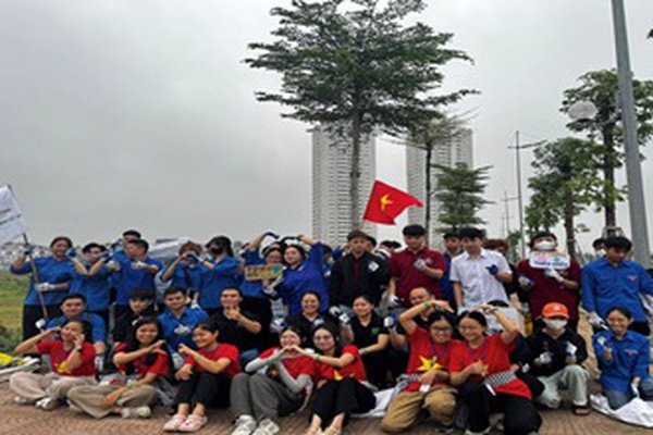 Hành trình xanh của tuổi trẻ Hoài Đức: Chủ nhật không rác thải