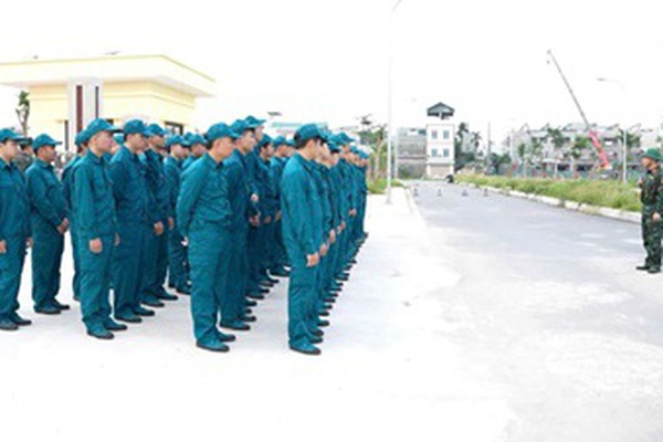 Ban CHQS xã Hoài Đức tổ chức huấn luyện và giáo dục truyền thống yêu nước cho cán bộ, chiến sĩ