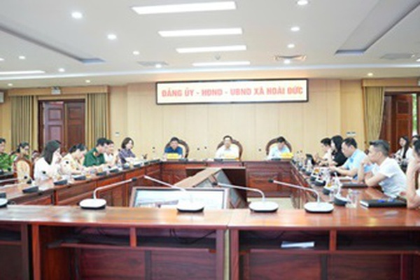 Hoài Đức dự Hội nghị trực tuyến triển khai Luật Thủ đô năm 2026 và giao ban định kỳ giữa Thành uỷ - HĐND - UBND - Uỷ ban MTTQ Việt Nam Thành phố Hà Nội với cơ sở