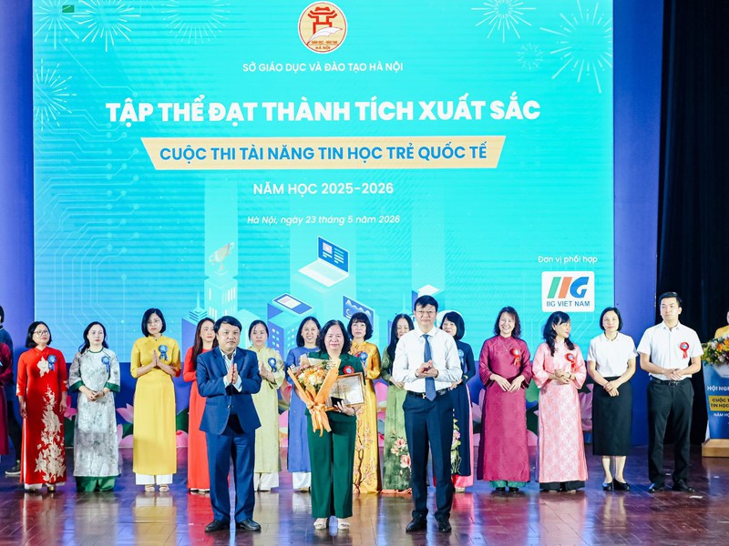 Phường Tây Hồ đạt thành tích xuất sắc tại cuộc thi tài năng tin học trẻ quốc tế TP. Hà Nội năm học 2025 - 2026