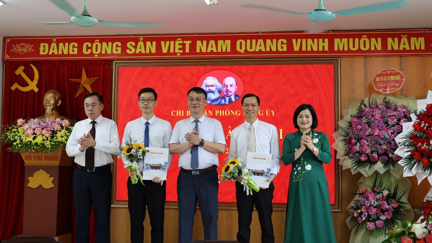 Đại hội Chi bộ lần thứ nhất các Chi bộ trực thuộc Đảng bộ các cơ quan Đảng xã Mê Linh thành công tốt đẹp