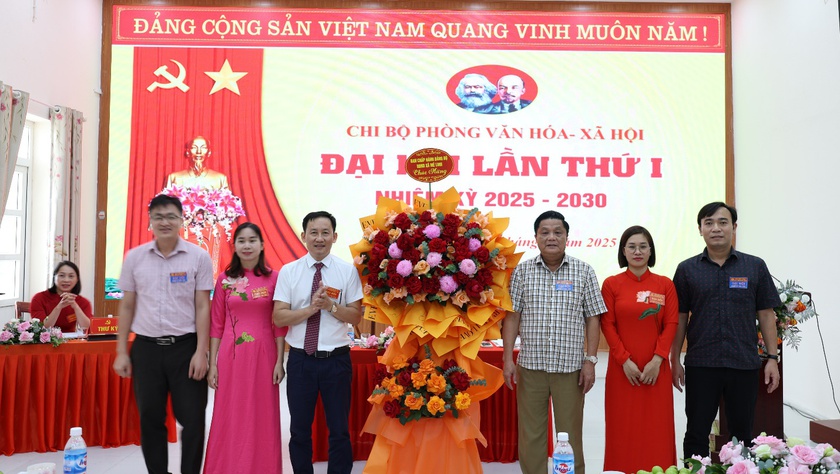 Đại hội Lần thứ nhất các Chi bộ trực thuộc Đảng bộ UBND xã Mê Linh thành công tốt đẹp