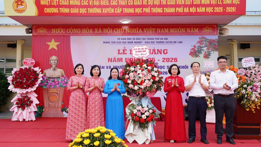 Trung tâm giáo dục nghề nghiệp – Giáo dục thường xuyên Mê Linh tổ chức bế giảng năm học 2025 - 2026 và Lễ tri ân, trưởng thành dành cho học sinh niên khóa 2023 – 2026