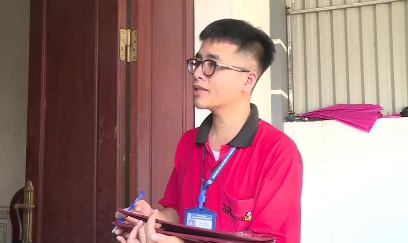 CDC Hà Nội tăng cường giám sát, hỗ trợ vệ sinh môi trường và phòng chống dịch sau bão, mưa lũ tại xã Đa Phúc