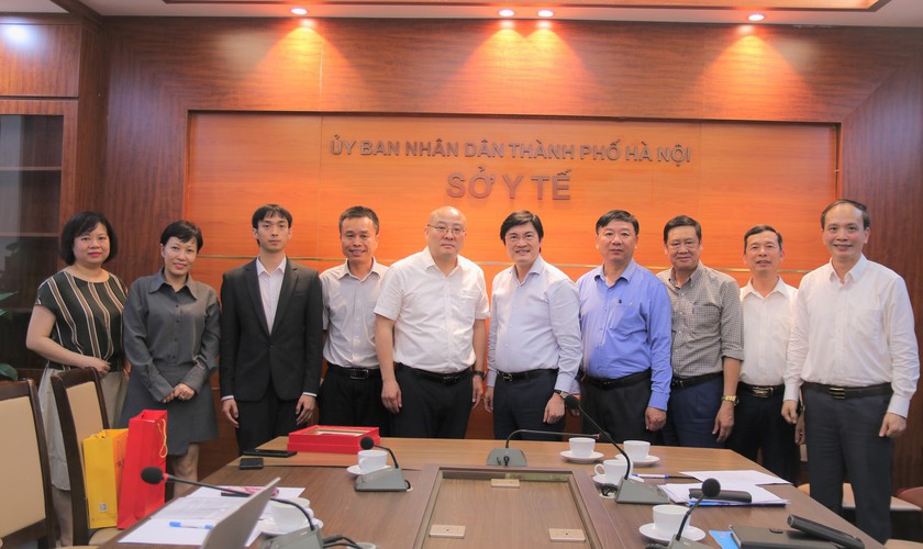 Tăng cường trao đổi hợp tác trong lĩnh vực dược 