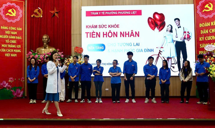 Ngành y tế Hà Nội phổ biến, tuyên truyền Luật Dân số