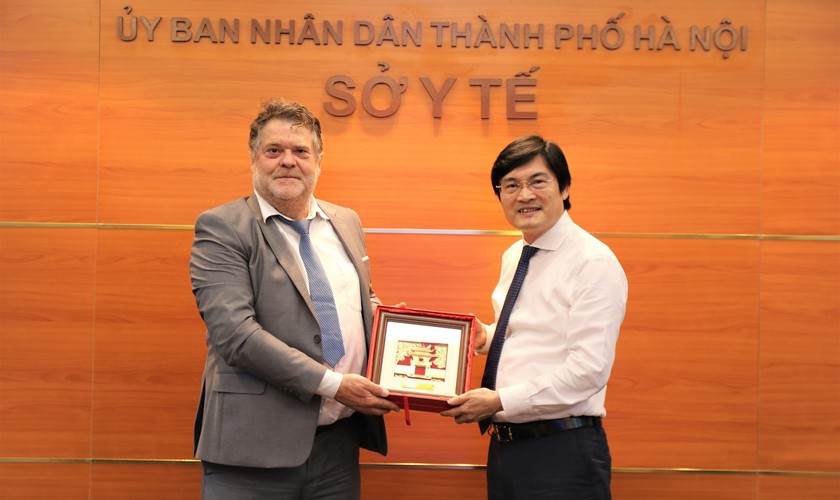 Thúc đẩy hợp tác giữa ngành y tế Hà Nội và AP-HP International (Pháp)