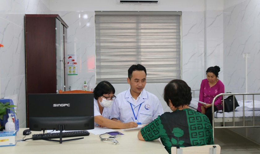 Hà Nội: Khẩn trương rà soát, lập danh sách đối tượng khám sức khỏe định kỳ, khám sàng lọc miễn phí