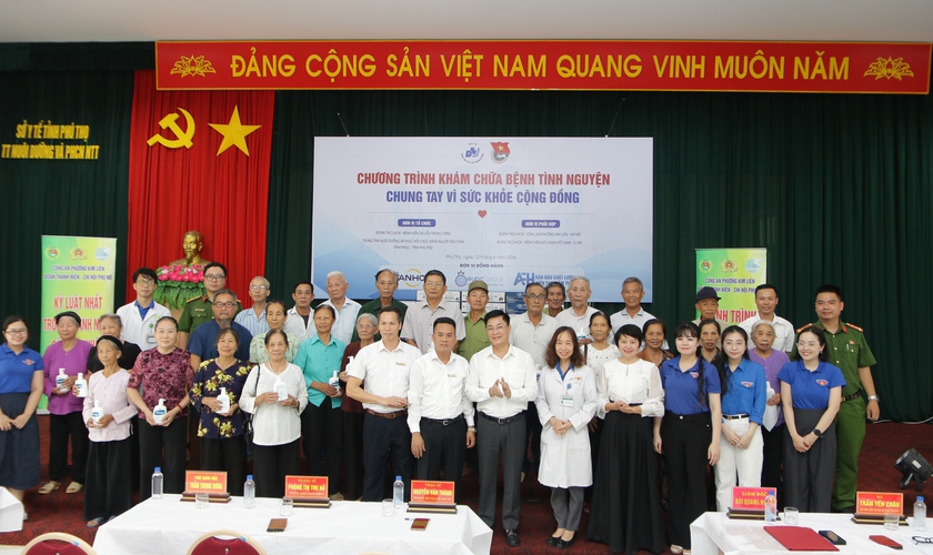 Gần 300 người bệnh tâm thần được chăm sóc sức khỏe miễn phí