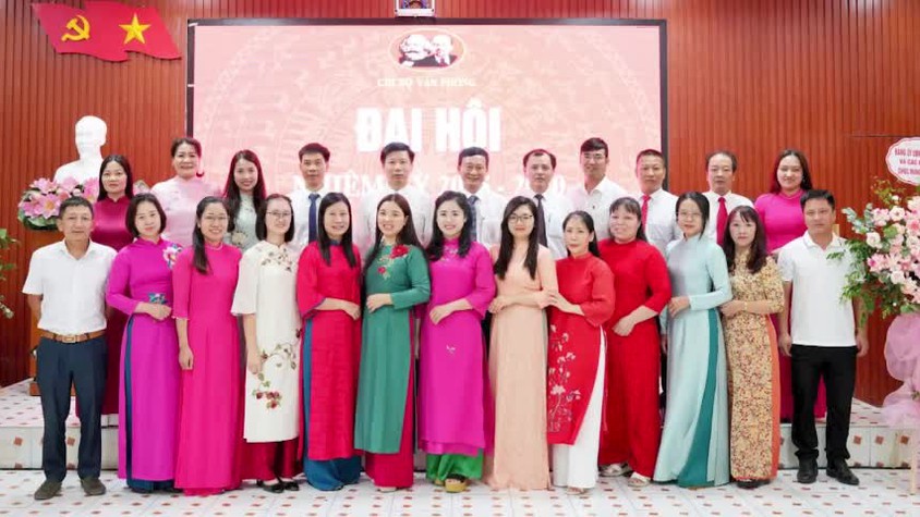 SƠN TÂY HOÀN THÀNH TỔ CHỨC ĐẠI HỘI CÁC CHI BỘ TRỰC THUỘC NHIỆM KỲ 2025-2030