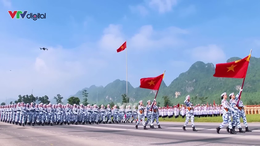 Các lực lượng vũ trang tổng hợp luyện diễu binh, diễu hành cho nhiệm vụ A80