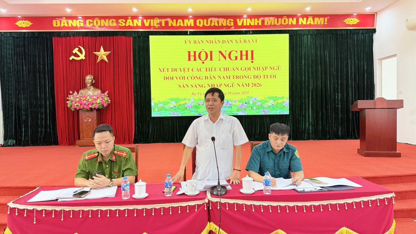 HỘI ĐỒNG NGHĨA VỤ QUÂN SỰ XÃ BA VÌ TỔ CHỨC HỘI NGHỊ XÉT DUYỆT TIÊU CHUẨN GỌI NHẬP NGŨ NĂM 2026