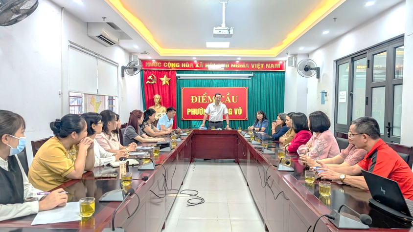 PHƯỜNG GIẢNG VÕ: GẶP MẶT, ĐỘNG VIÊN KHÍCH LỆ 06 GIÁO VIÊN TIÊU BIỂU DỰ THI GIÁO VIÊN DẠY GIỎI THCS CẤP THÀNH PHỐ NĂM HỌC 2025-2026