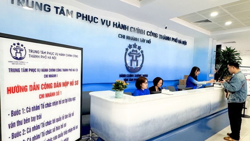 Hà Nội thông qua phương án đơn giản hóa 24 thủ tục hành chính thuộc Sở Nội vụ, rút ngắn đáng kể thời gian giải quyết