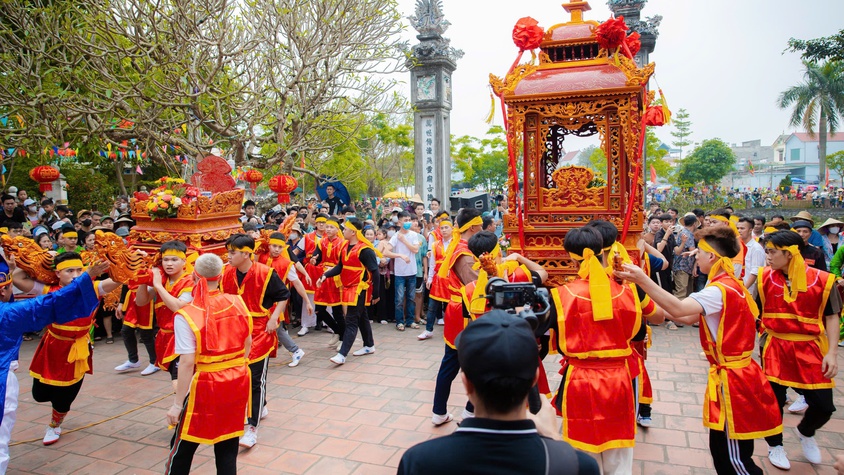 THẦN TÍCH VÀ SẮC PHONG ĐÌNH TIẾN ÂN, XÃ XUÂN MAI