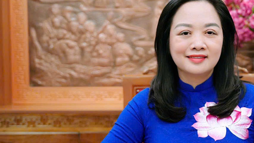 ĐỒNG CHÍ BÙI THỊ THU HIỀN - UỶ VIÊN BAN CHẤP HÀNH ĐẢNG BỘ TP HÀ NỘI KHOÁ XVII, BÍ THƯ ĐẢNG ỦY, CHỦ TỊCH HĐND XÃ VÂN ĐÌNH TÁI CỬ BAN CHẤP HÀNH ĐẢNG BỘ TP HÀ NỘI KHÓA XVIII, NHIỆM KỲ 2025-2030.